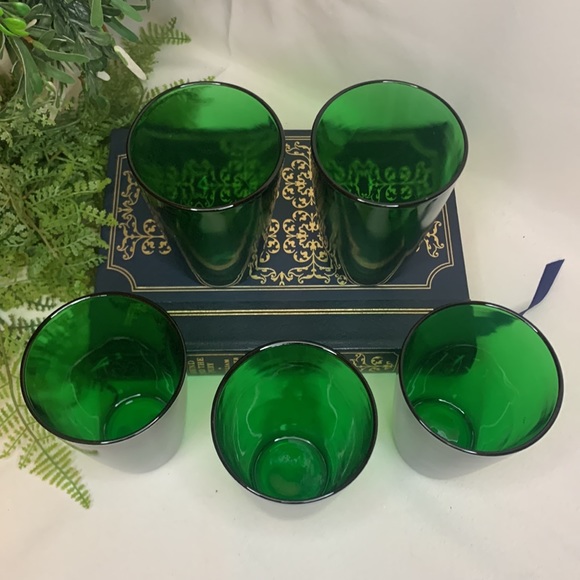 Vintage deep emerald green stacking drinking glasses - Picture 4 of 8